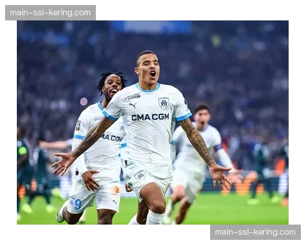 消息：里尔发布对阵雷恩关键战大名单，三名主力伤愈回归