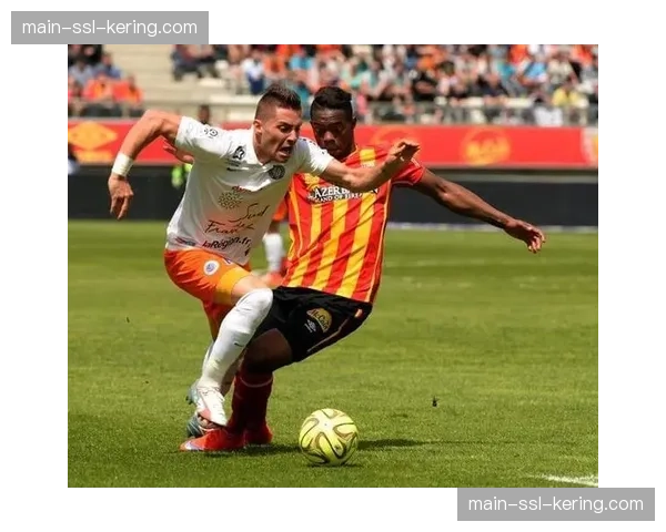 业余联赛调研报告显示,法甲战术潮流正影响基层教练对阵型的选择偏好 业余联赛调研报告显示,法甲战术潮流正影响基层教练对阵型的选择偏好