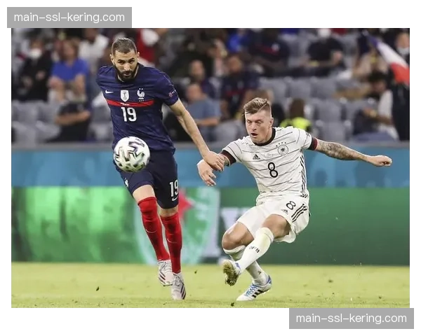 法国足球大爆发：本赛季欧冠四强球队均有法国球员压阵